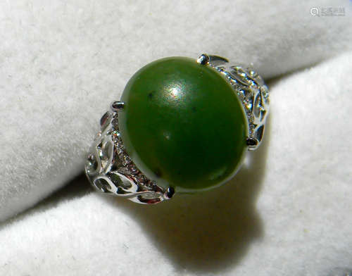 Antique Chinese Green Jade ring,