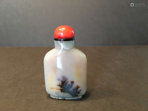 ANTIQUE Chinese Agate Snuff Bottle with red coral lid, 19th Century. 2 1/2