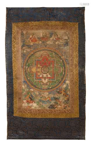 THANGKA DE   MANDALA GUHYASAMAJA ENCADRÉE, TIBET, XIXe SIÈCLE 