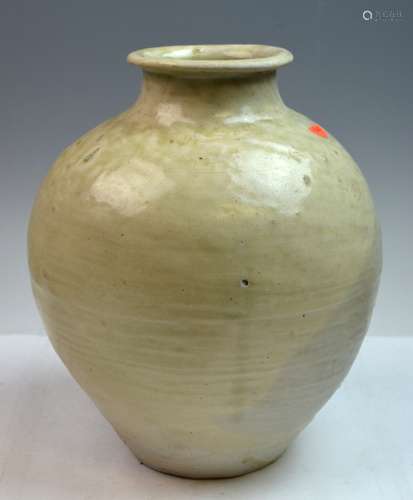 Chinese Tang Dynasty Greenish Porcelain Jar