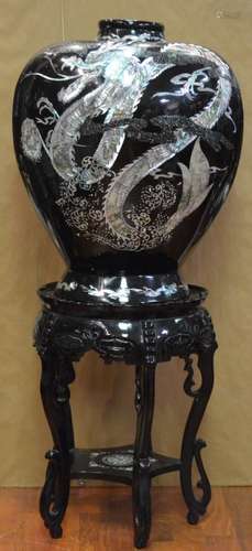 Vietnamese Black Lacquer Vase Mother-Pearl Inlaid