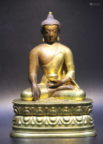 Chinese 18/19th Century Bronze Gilt Statue of Buddha