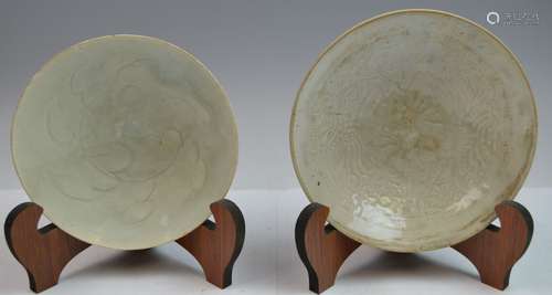 2 Chinese Song Dynasty Qingbai Porcelain Bowls