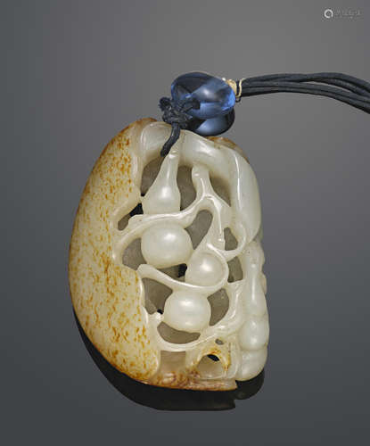 A white and russet jade gourd vine toggle Qing dynasty