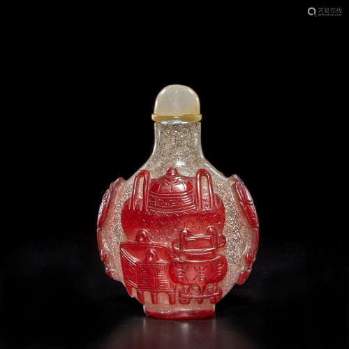 A red overlay 'snowflake' glass snuff bottle 1820-1920