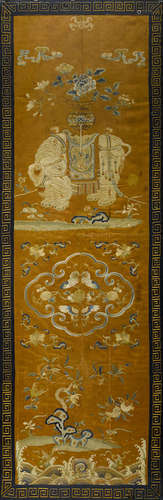 An embroidered chestnut ground silk chair cover, kaobei Qianlong or Jiaqing period