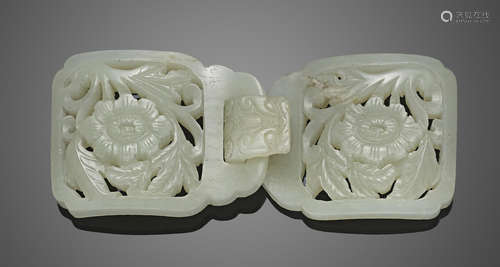 A Carved jade belt hook