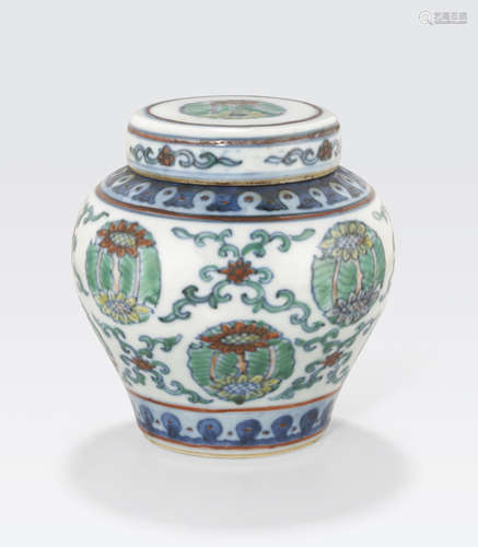 A small doucai decorated jar and cover Jiajing mark, 19th century