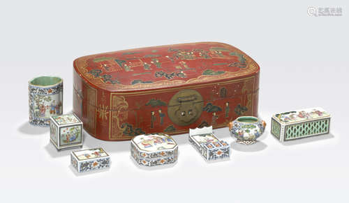 A set of seven wucai decorated accessories for the scholar's desk Jiaqing marks