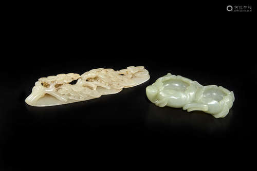 Two small jade carvings