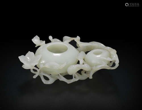 A pale greenish-white jade two section-water coupe