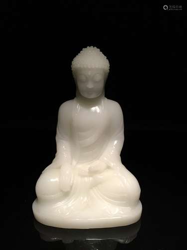 Fine Peiking Glass Buddha