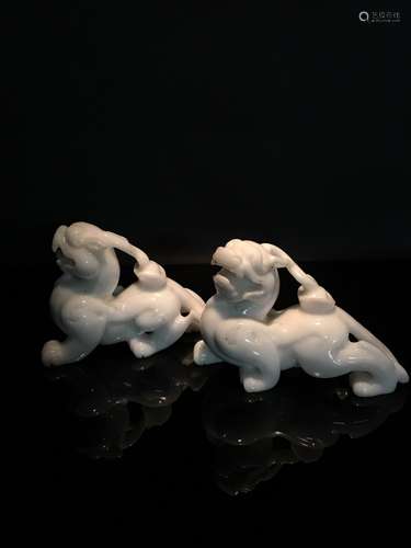 A Pair Chinese Stone Fu Dog