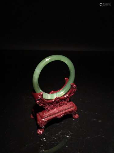 Chinese Green Agate Bangle