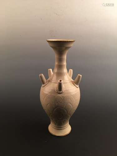 Chinese Ding Yao Vase Carved