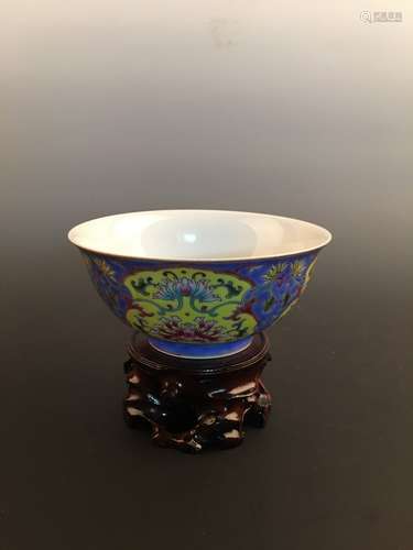 Chinese Famille Rose Flower Bowl