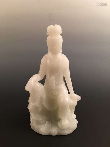 Peking Glass Guanyin