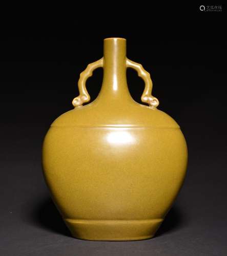 A TEADUST-GLAZED MOONFLASK , Qing Dynasty