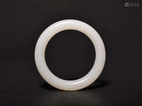 A WHITE JADE BANGLE