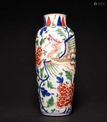 A WUCAI VASE , Period Of KangXi