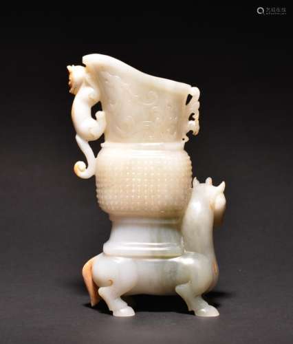 A WHITE JADE CARVING OF BEAST-SHAPED VESSEL  , Qing Dynasty