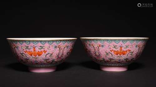 A RUBY-BACK-GROUND FAMILLE-ROSE BOWLS, Qing Dynasty