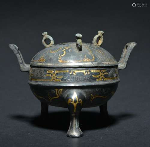 A GOLD -INLAID BRONZE RITUAL FOOD VESSEL , Han Dynasty