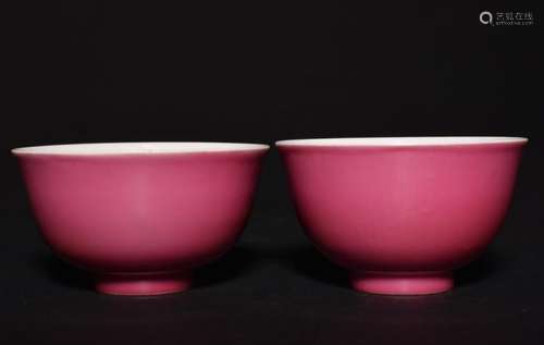 A PAIR OF RUBY-GLAZED BOWLS , Qing Dynasty