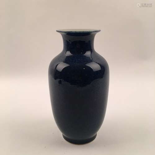 Qianlong Mark, Chinese Dark Blue Vase