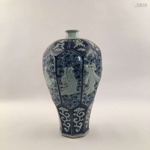 Chinese Blue and White Immortal Mei Ping Vase