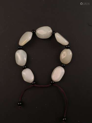 Chinese Jade Beads Bracelet