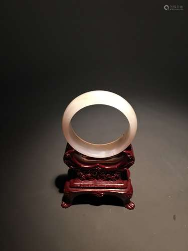 Chinese Agate Bangle