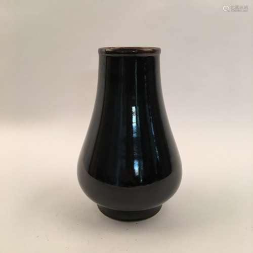 Chinese Black Glazed Vase