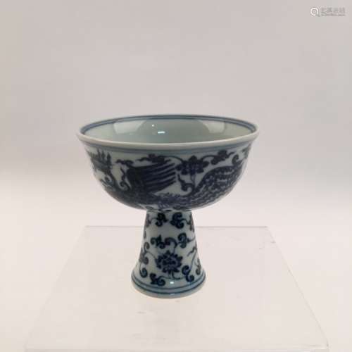 Chinese Blue and White Phonix Cup