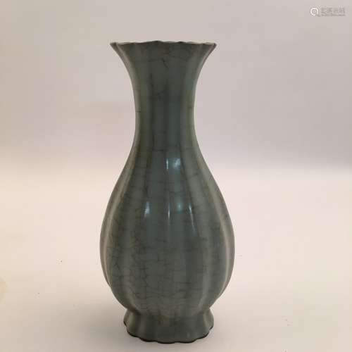 Chinese Song Style Celadon Glaze Vase