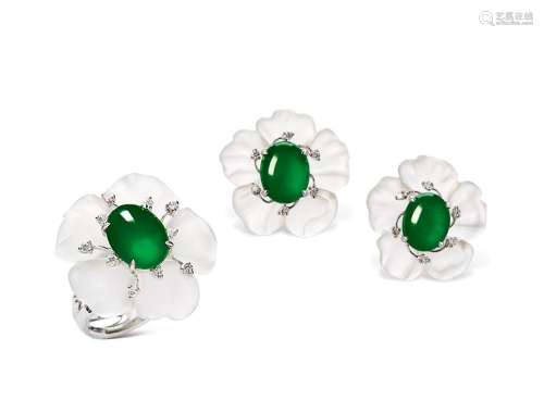天然满绿翡翠配钻石「水晶花」戒指及耳环套装