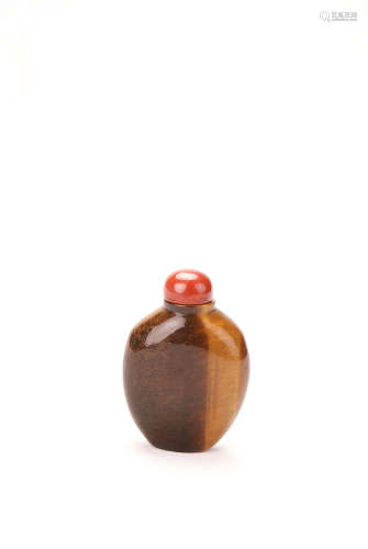 A Chinese Quartz Rutilated Snuff Bottle