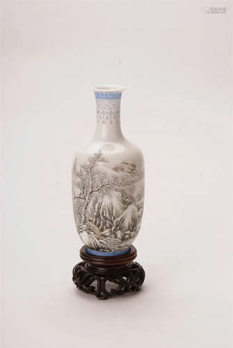 A Chinese Vase With Snow Views 