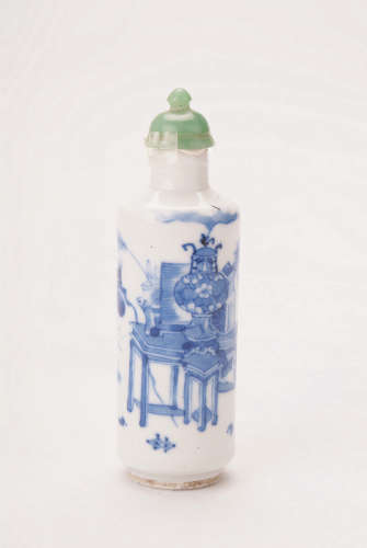 A Chinese Blue And White Porcelain Snuff Bottle