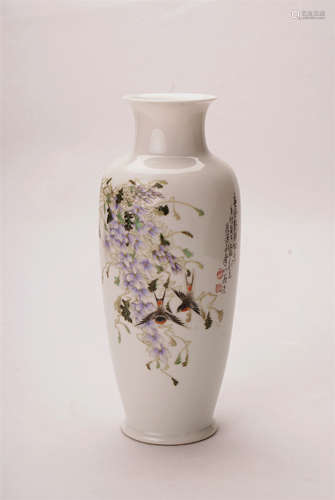 A Chinese Famille Rose Porcelain Vase