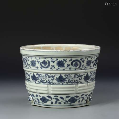 Chinese Blue and White Censer