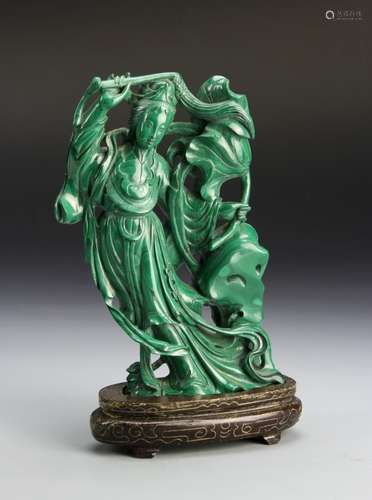 CHINESE CARVED MALACHITE OF A BEAUTY