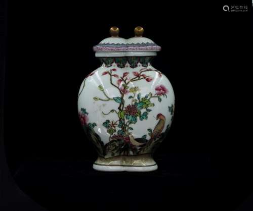 CHINESE FAMILLE ROSE DOUBLE VASE