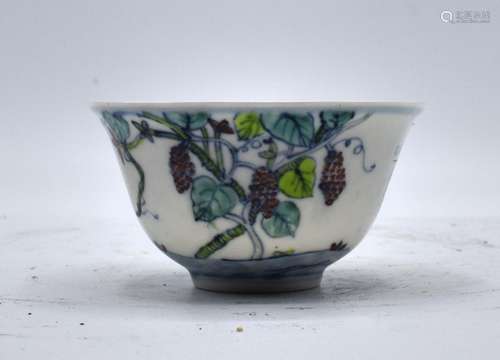 CHINESE MING PERIOD DOUCAI BOWL