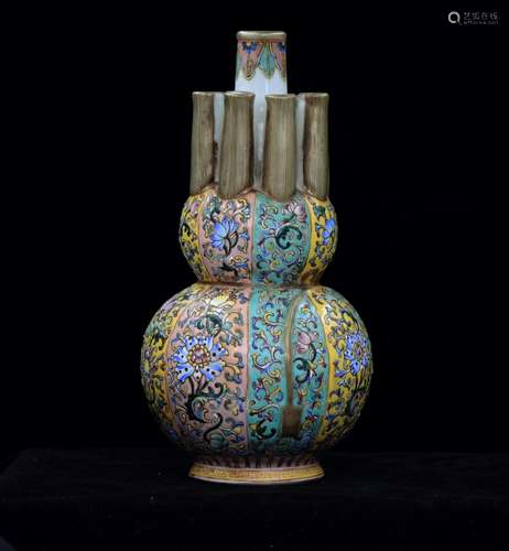 CHINESE NINE SPOUT DOUBLE GOURD VASE