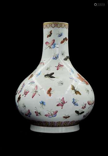 CHINESE GLOBULAR BUTTERFLY VASE