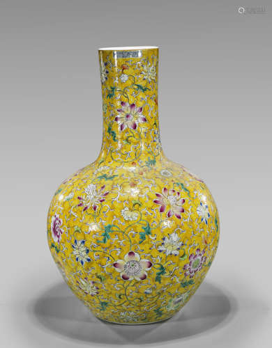 Massive Qianlong-Style Bottle Vase