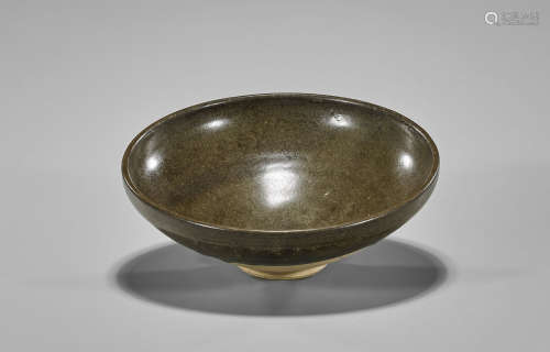 Chinese Parcel Glazed Pottery Bowl