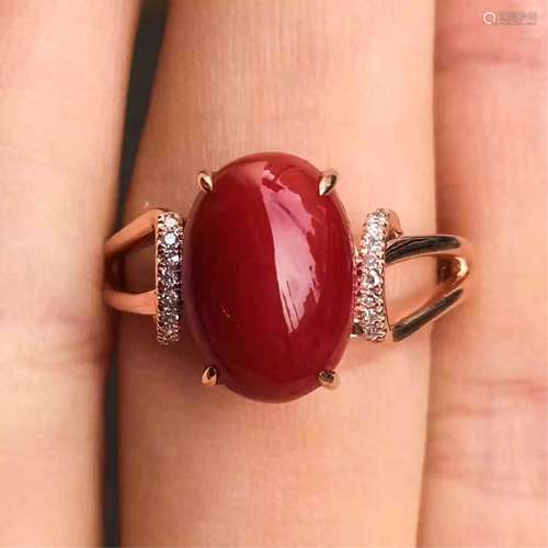 AKA CORAL ON 18K DIAMOND GOLD RING