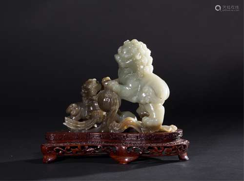 CHINESE CELADON JADE FOOLION GROUP